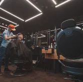 Мужская парикмахерская Portos в Советском районе фото 3