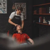 Мужская парикмахерская Portos на улице Щапова фото 2